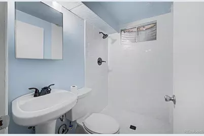 945 E 10th Avenue, Broomfield, CO 80020 - Photo 24