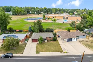 945 E 10th Ave, Broomfield, CO 80020 - Photo 34