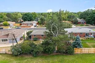 945 E 10th Ave, Broomfield, CO 80020 - Photo 40