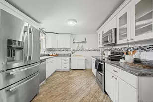 945 E 10th Ave, Broomfield, CO 80020 - Photo 12