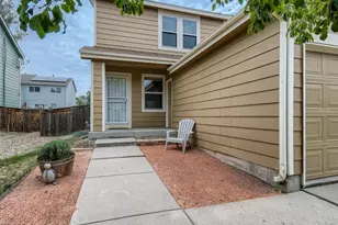 846 Mockingbird Ln, Brighton, CO 80601 - Photo 2