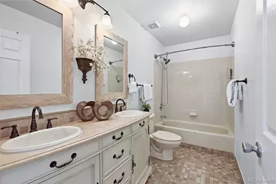 21084 E 49th Avenue, Denver, CO 80249 - Photo 26