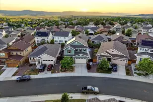 4069 Fortune Ln, Castle Rock, CO 80109 - Photo 2