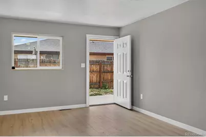 12920 E 13th Place, Aurora, CO 80011 - Photo 8