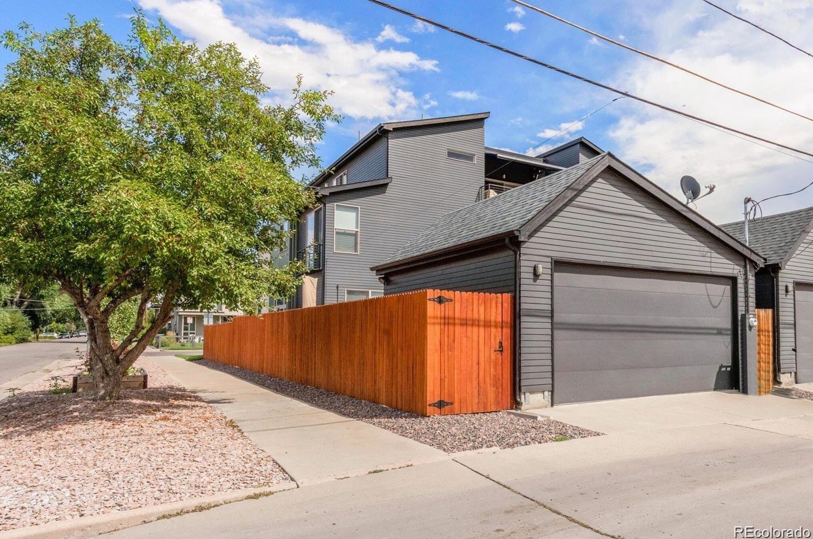 2055 Osceola St, Denver CO  80212-1146 exterior