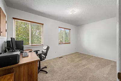 914 S Macon Street, Aurora, CO 80012 - Photo 8