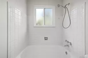 914 S Macon St, Aurora, CO 80012 - Photo 10