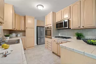 1695 S Ginger Ct, Denver, CO 80222 - Photo 10