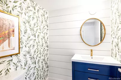 3804 S Helena Way, Aurora, CO 80013 - Photo 8