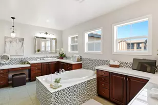 10523 Morningdew Ct, Highlands Ranch, CO 80126 - Photo 30