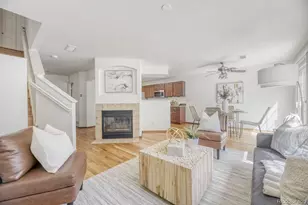 19174 E Wyoming Dr, Aurora, CO 80017 - Photo 6