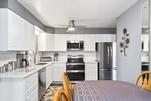 6523 Welch St, Arvada, CO 80004 - Photo 12
