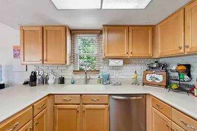 3081 S Macon Circle, Aurora, CO 80014 - Photo 14