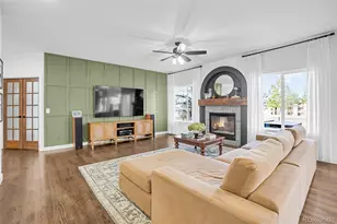 1081 Foursome Dr, Castle Rock, CO 80104 - Photo 4