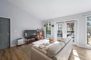 560 Gunsmoke Dr, Bailey, CO 80421 - Photo 2