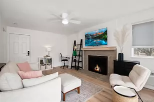 17642 E Loyola Dr, Aurora, CO 80013 - Photo 4