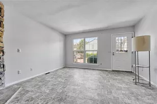 1641 S Idalia Cir, Aurora, CO 80017 - Photo 8