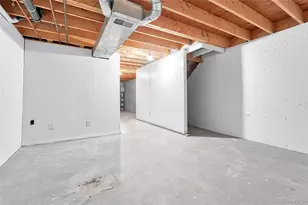 1641 S Idalia Cir, Aurora, CO 80017 - Photo 28