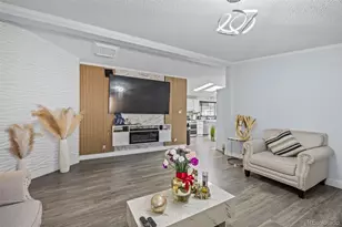 1615 Quintero St, Aurora, CO 80011 - Photo 2