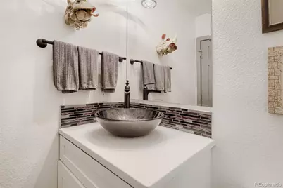 5335 S Flanders Way, Centennial, CO 80015 - Photo 16