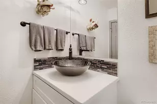 5335 S Flanders Way, Centennial, CO 80015 - Photo 16