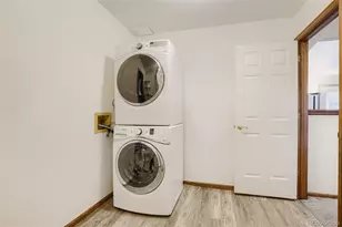 5335 S Flanders Way, Centennial, CO 80015 - Photo 24