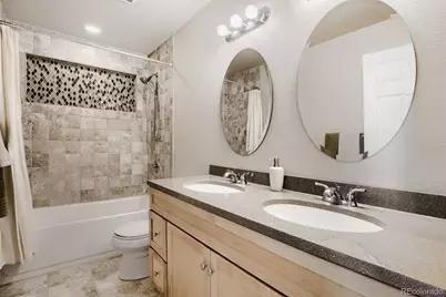 5335 S Flanders Way, Centennial, CO 80015 - Photo 22