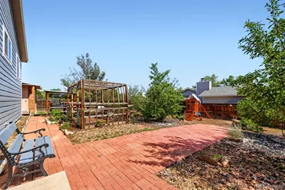 944 S Uravan Street, Aurora, CO 80017 - Photo 24