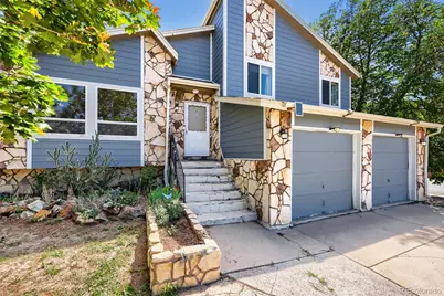 944 S Uravan Street, Aurora, CO 80017 - Photo 2