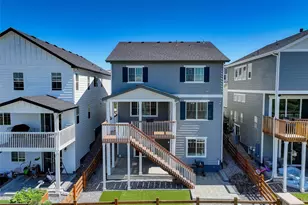 21056 E Radcliff Pl, Aurora, CO 80015 - Photo 2