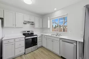 19131 E Louisiana Ave, Aurora, CO 80017 - Photo 6