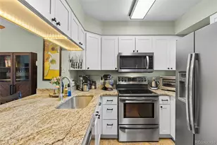 10845 W Dartmouth Ave, Lakewood, CO 80227 - Photo 10