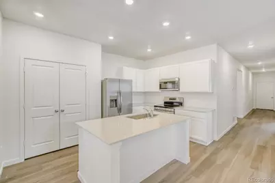 228 Kobe Lane, Johnstown, CO 80534 - Photo 4