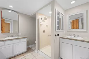 2351 S Garland Ct, Lakewood, CO 80227 - Photo 20