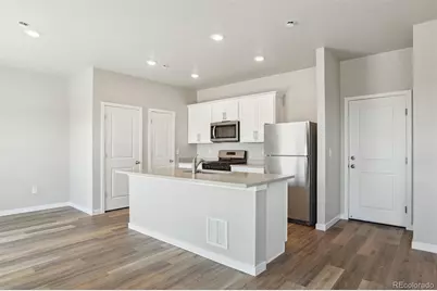 48210 Shetland Drive, Bennett, CO 80102 - Photo 6