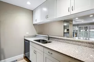 1180 S Monaco Parkway, Denver, CO 80224 - Photo 14