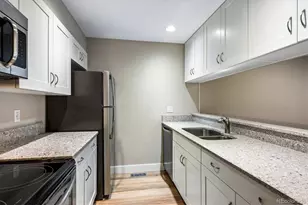 1180 S Monaco Parkway, Denver, CO 80224 - Photo 12