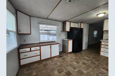 951 17 Avenue, Longmont, CO 80501 - Photo 2