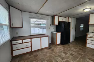 951 17th Ave, Longmont, CO 80501 - Photo 2