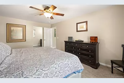 6690 S Locust Way, Centennial, CO 80111 - Photo 22
