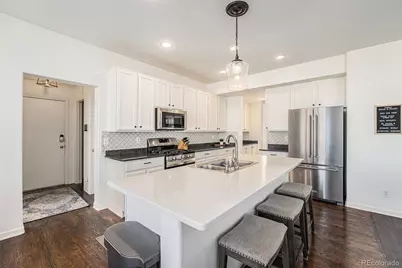 182 N De Gaulle Street, Aurora, CO 80018 - Photo 6