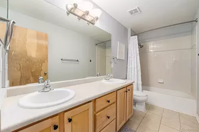 182 N De Gaulle Street, Aurora, CO 80018 - Photo 20