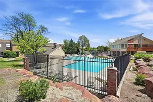 2858 S Vaughn Way, Aurora, CO 80014 - Photo 28