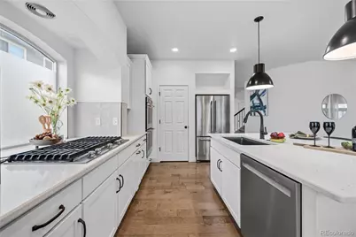 20750 E Beekman Place, Denver, CO 80249 - Photo 6