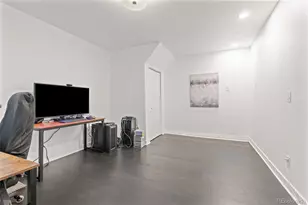 2551 N York St, Denver, CO 80205 - Photo 14