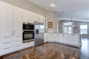 8252 S Balsam Ct, Littleton, CO 80128 - Photo 6