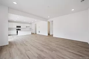 489 S Salida St, Aurora, CO 80017 - Photo 6