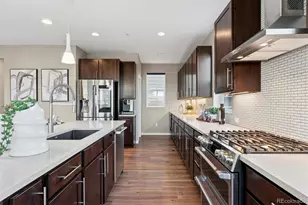 8872 Southurst St, Littleton, CO 80129 - Photo 6