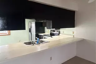 2002 S Worchester Way, Aurora, CO 80014 - Photo 6