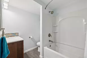 8070 S Monaco Cir, Centennial, CO 80112 - Photo 40